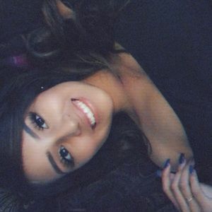 Meet your Posher, Leticia